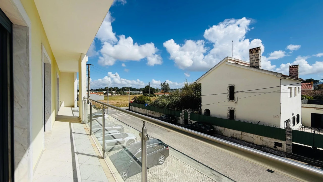 Apartamento T4 para Venda em Pinhal Novo Foto 20