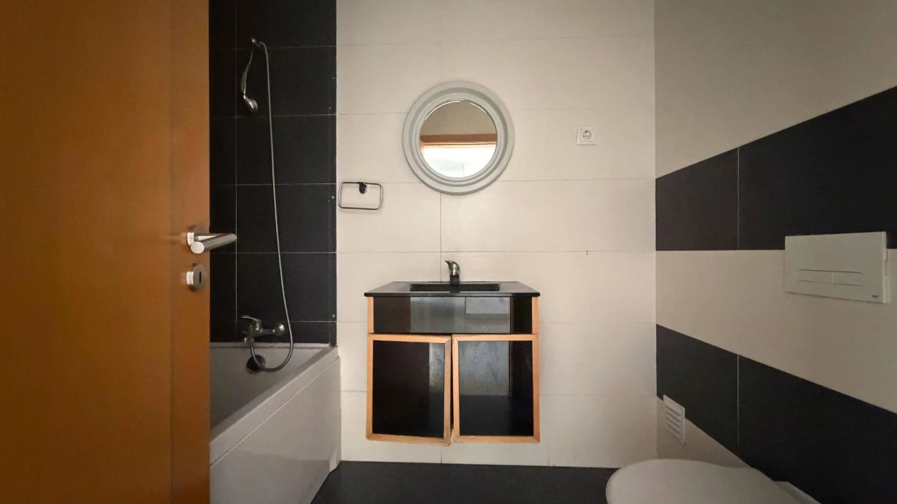 Apartamento T4 para Venda em Pinhal Novo Foto 23