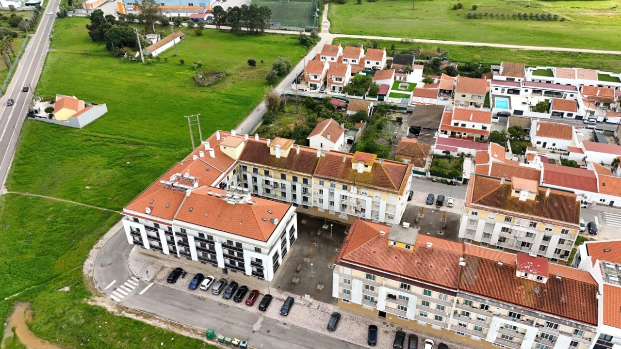Apartamento T4 para Venda em Pinhal Novo Foto 30