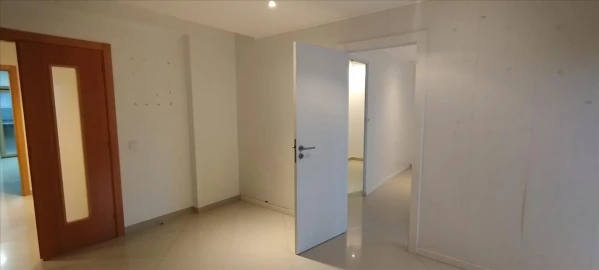 Apartamento T4 para Venda em Pinhal Novo