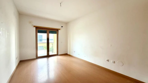 Apartamento T4 para Venda em Pinhal Novo