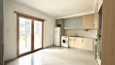 Apartamento T4 para Venda em Pinhal Novo