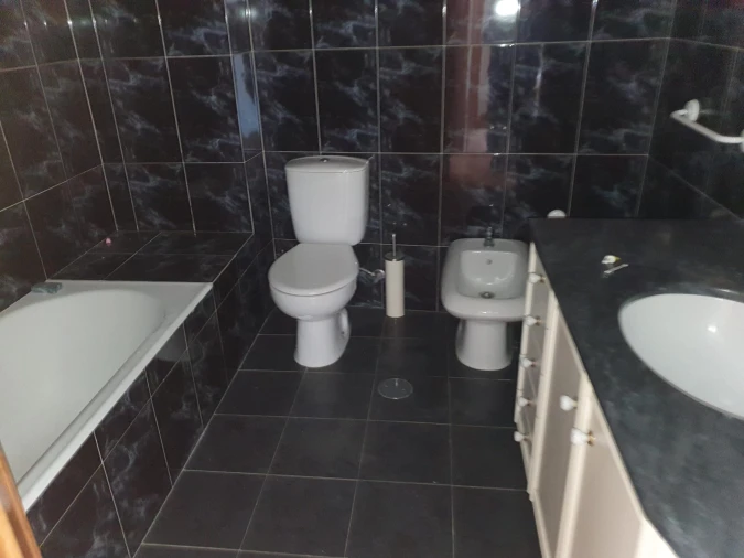 Apartamento T3 para Venda em Canelas Foto 15