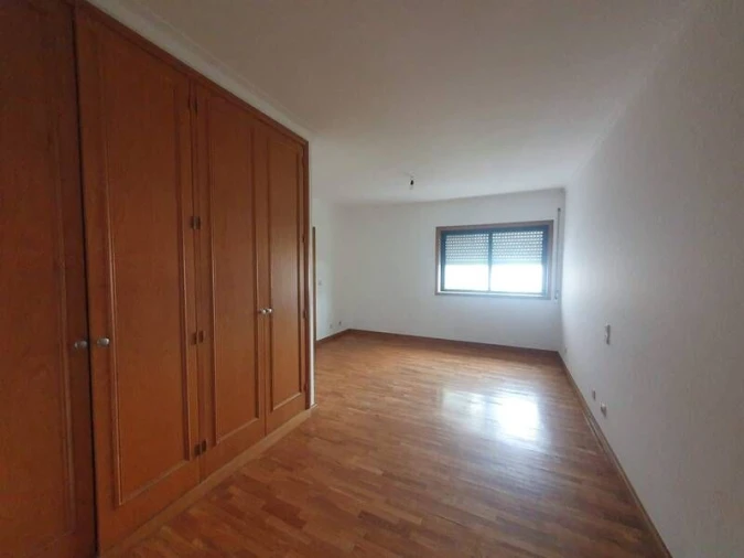 Apartamento T3 para Venda em Canelas Foto 5