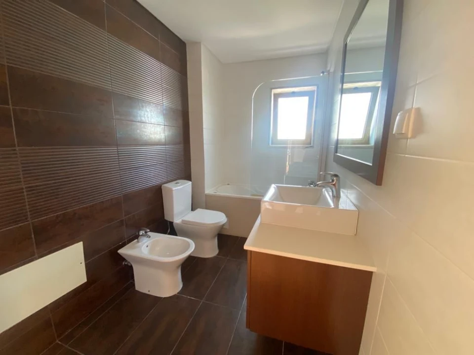 Apartamento T2 para Venda em Sande Vila Nova e Sande São Clemente Foto 14