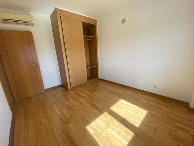 Apartamento T2 para Venda em Sande Vila Nova e Sande São Clemente Foto 11