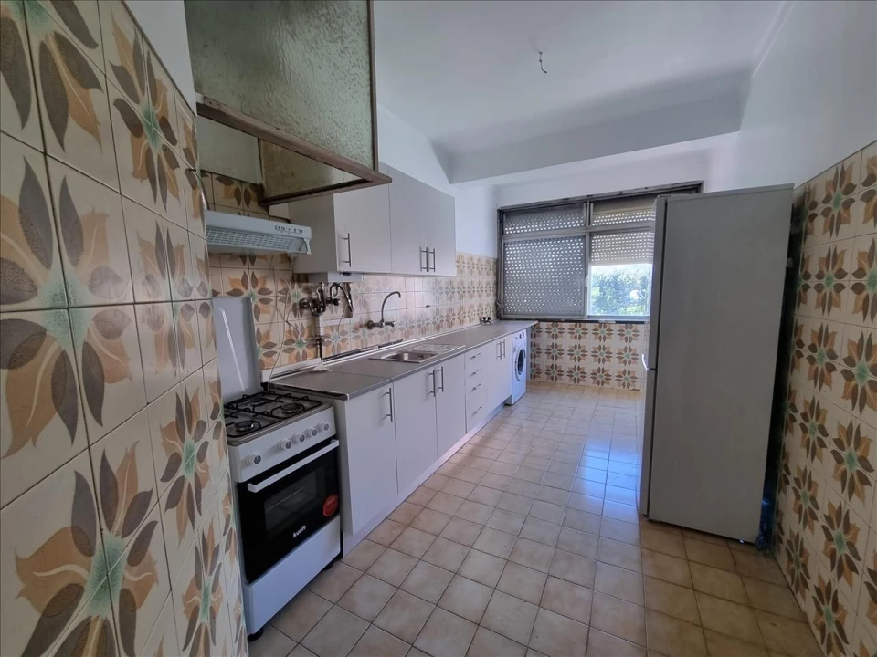 Apartamento T2 para Venda em Barcarena Foto 9