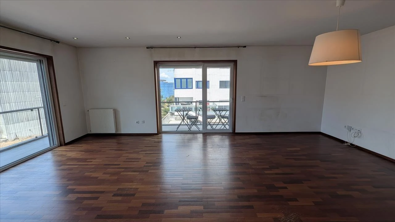 Apartamento T3 para Venda em Bonfim Foto 4