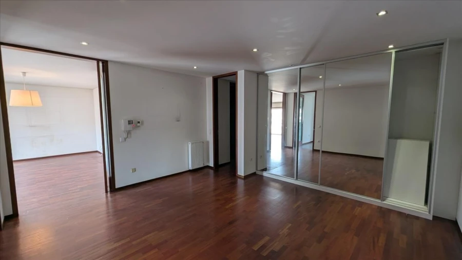 Apartamento T3 para Venda em Bonfim Foto 3