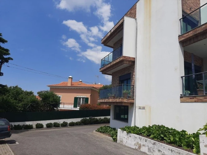 Apartamento T2 para Venda em Sapataria Foto 4