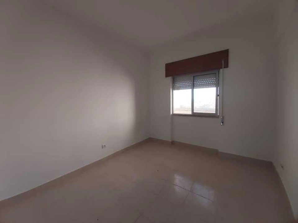 Apartamento T3 para Venda em Moita Foto 8