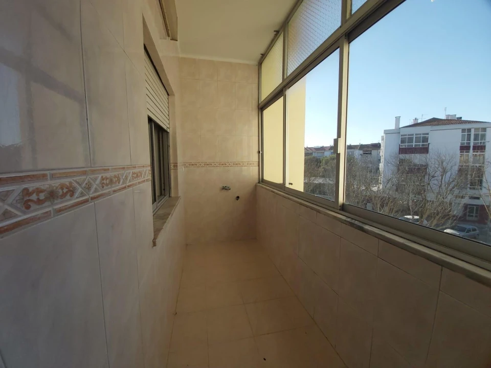 Apartamento T3 para Venda em Moita Foto 14