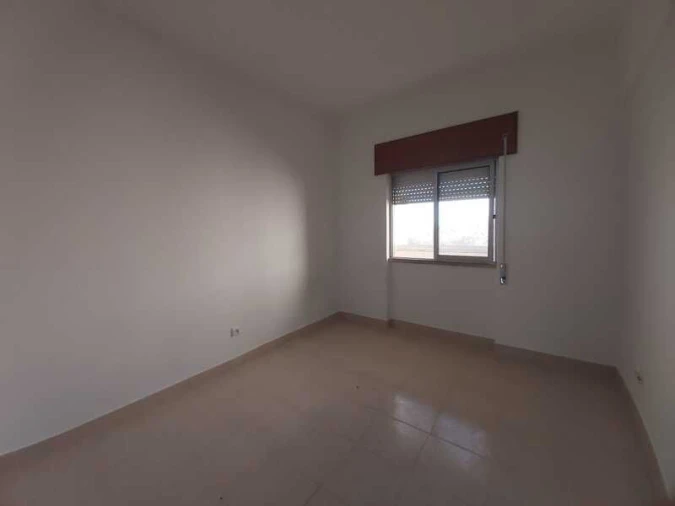 Apartamento T3 para Venda em Moita Foto 8