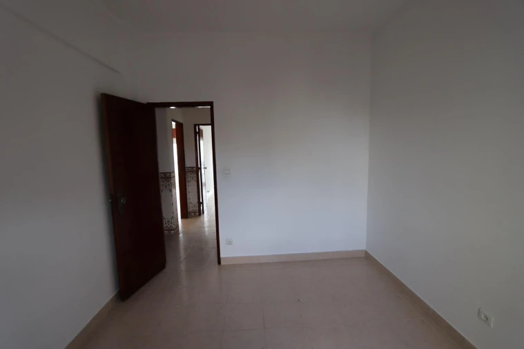 Apartamento T3 para Venda em Moita Foto 11