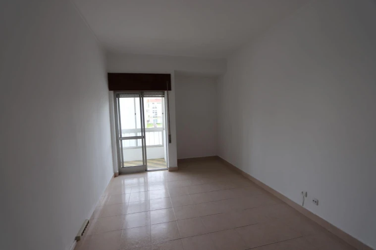 Apartamento T3 para Venda em Moita Foto 12