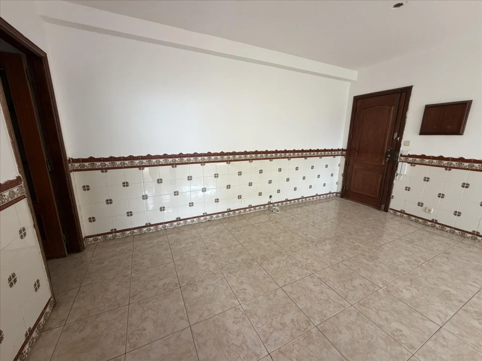 Apartamento T3 para Venda em Santo Antonio da Charneca Foto 4