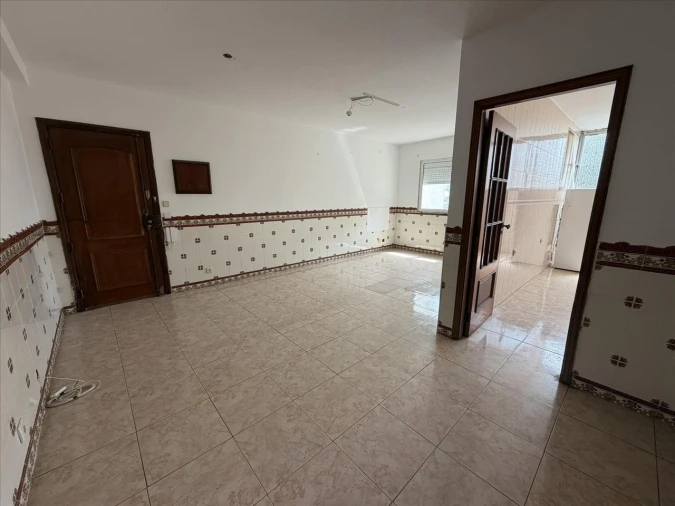 Apartamento T3 para Venda em Santo Antonio da Charneca Foto 3