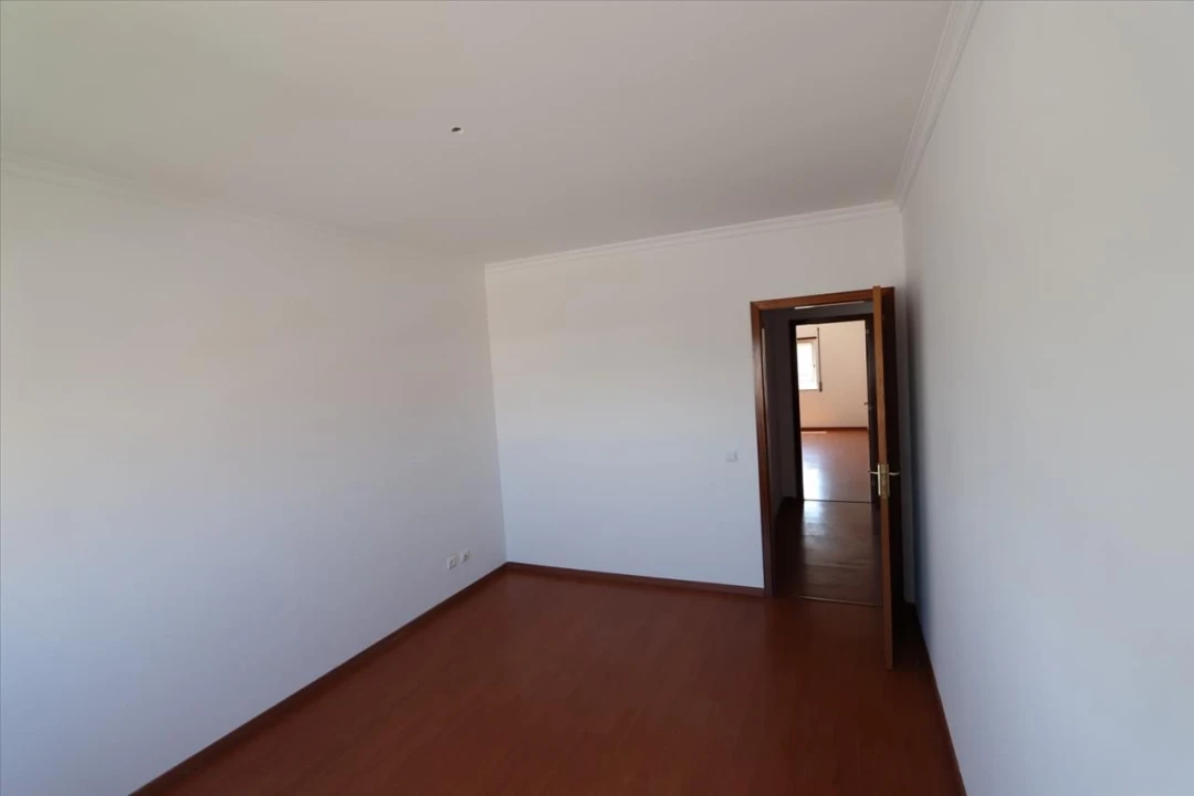 Apartamento T3 para Venda em Barreiro e Lavradio Foto 12