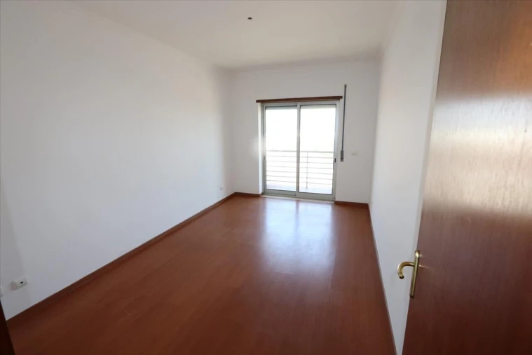 Apartamento T3 para Venda em Barreiro e Lavradio Foto 10