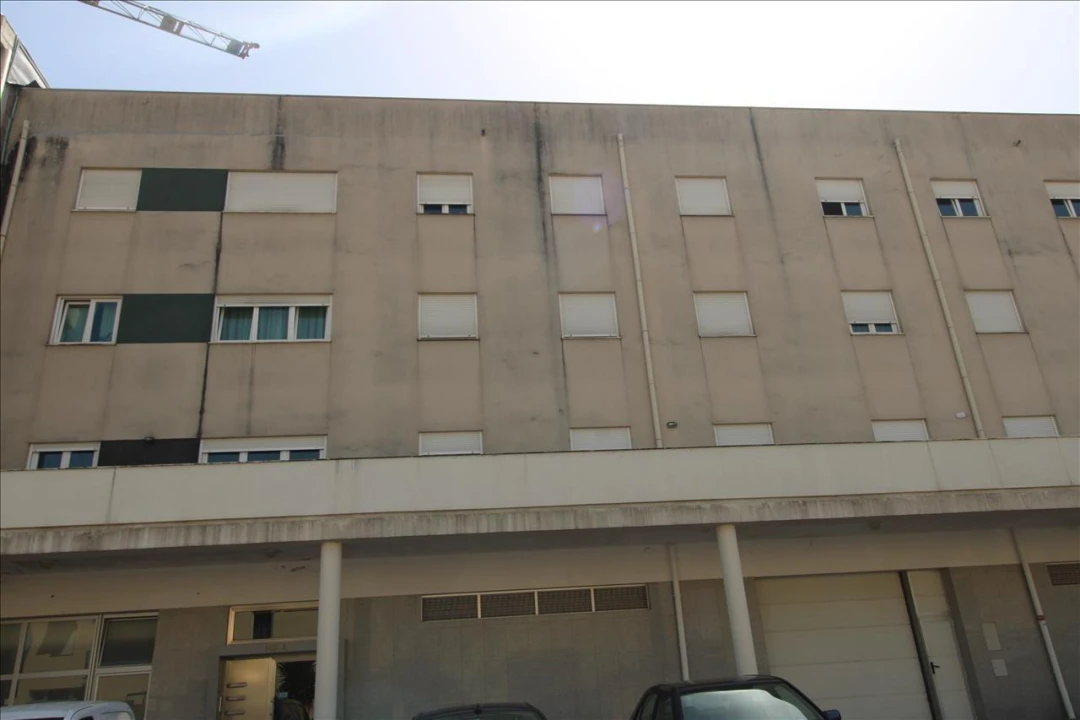 Apartamento T3 para Venda em Fonte Arcada e Oliveira Foto 16