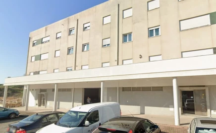 Apartamento T3 para Venda em Fonte Arcada e Oliveira
