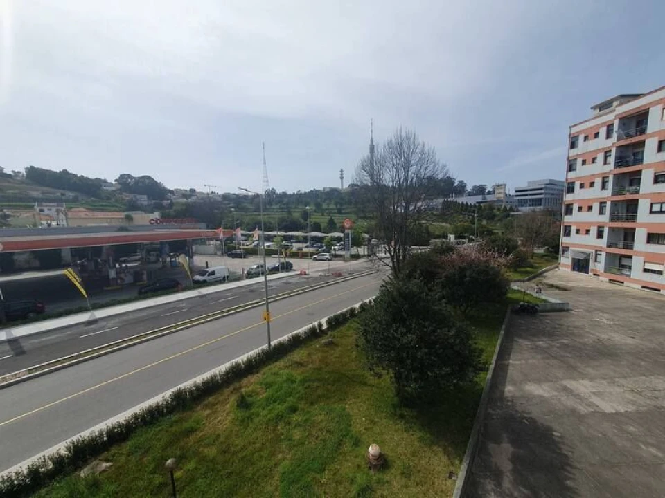 Apartamento T2 para Venda em Oliveira do Douro Foto 12