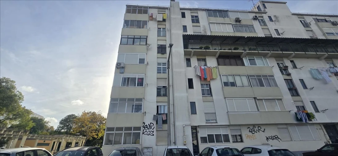 Apartamento T3 para Venda em Corroios Foto 1