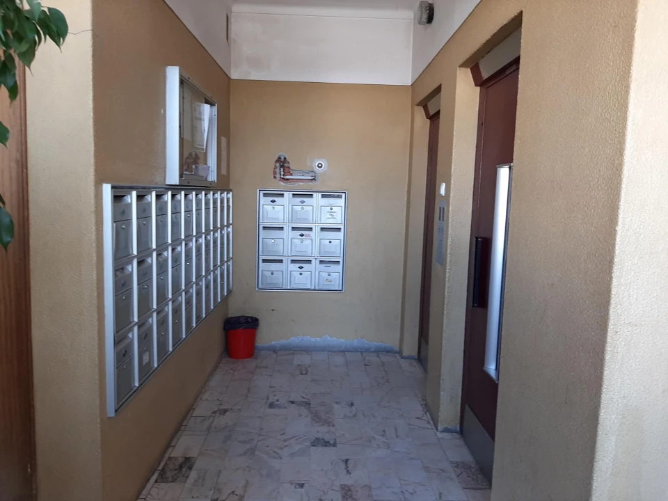 Apartamento T3 para Venda em Barreiro e Lavradio Foto 2