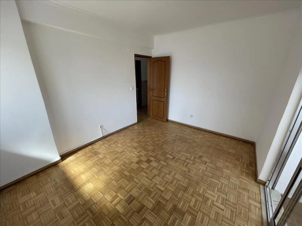 Apartamento T3 para Venda em Barreiro e Lavradio Foto 5