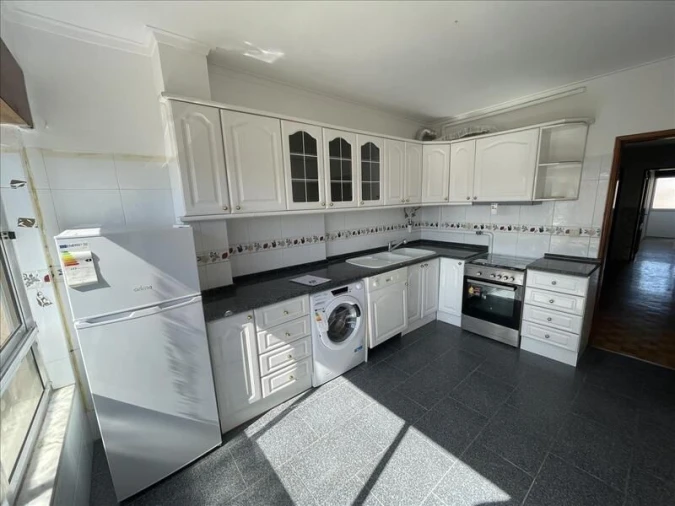 Apartamento T3 para Venda em Barreiro e Lavradio Foto 13