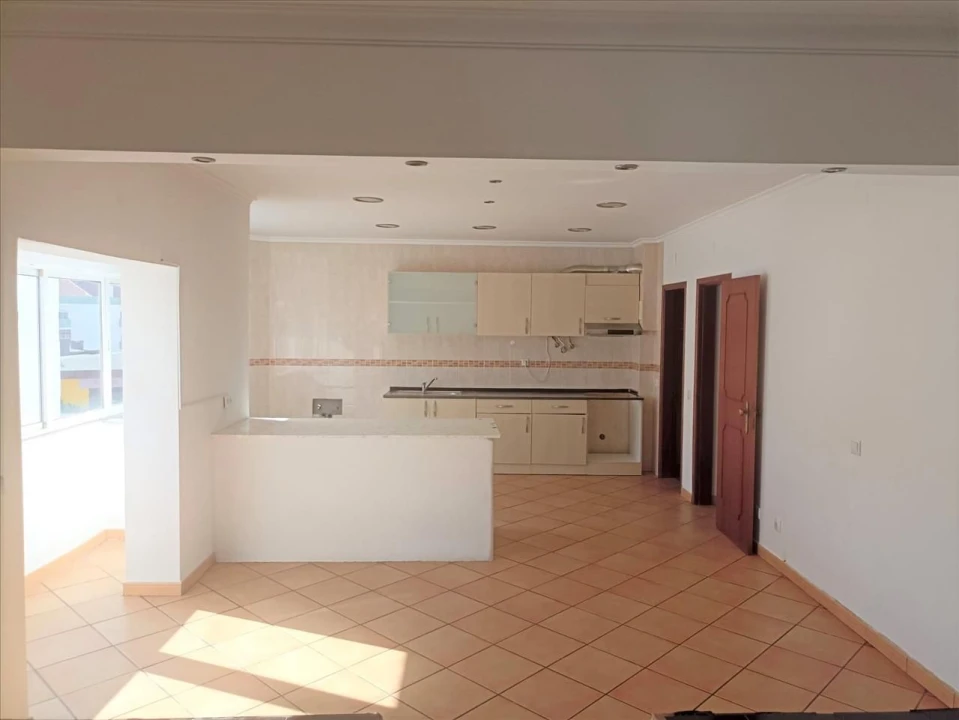 Apartamento T3 para Venda em Alhos Vedros Foto 16