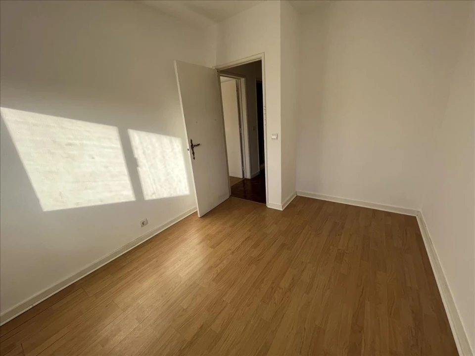 Apartamento T2 para Venda em Cacém e São Marcos Foto 11