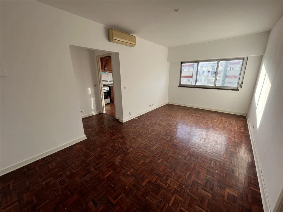 Apartamento T2 para Venda em Cacém e São Marcos Foto 4