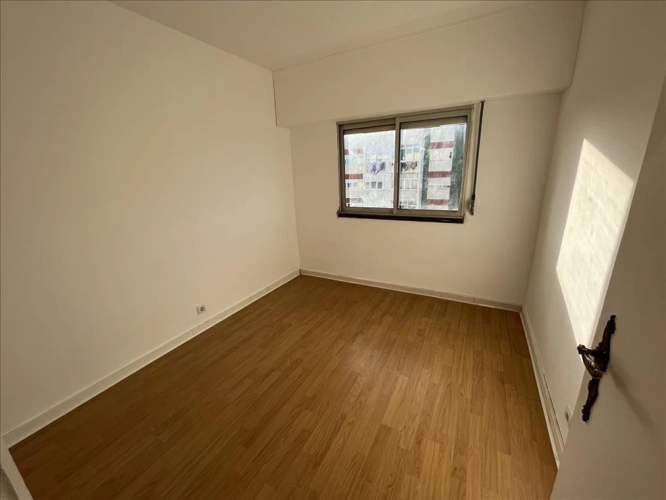 Apartamento T2 para Venda em Cacém e São Marcos Foto 8