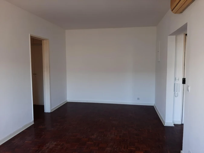 Apartamento T2 para Venda em Cacém e São Marcos Foto 12