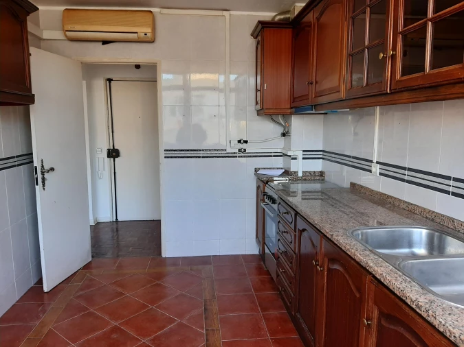 Apartamento T2 para Venda em Cacém e São Marcos Foto 15