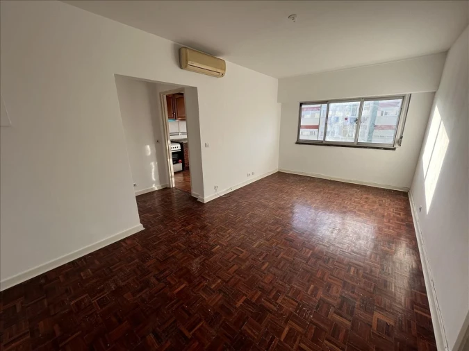 Apartamento T2 para Venda em Cacém e São Marcos Foto 4