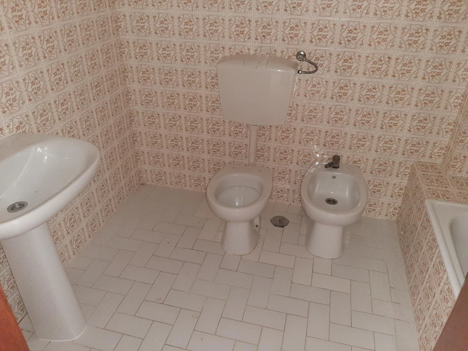 Apartamento T2 para Venda em Olhão Foto 8