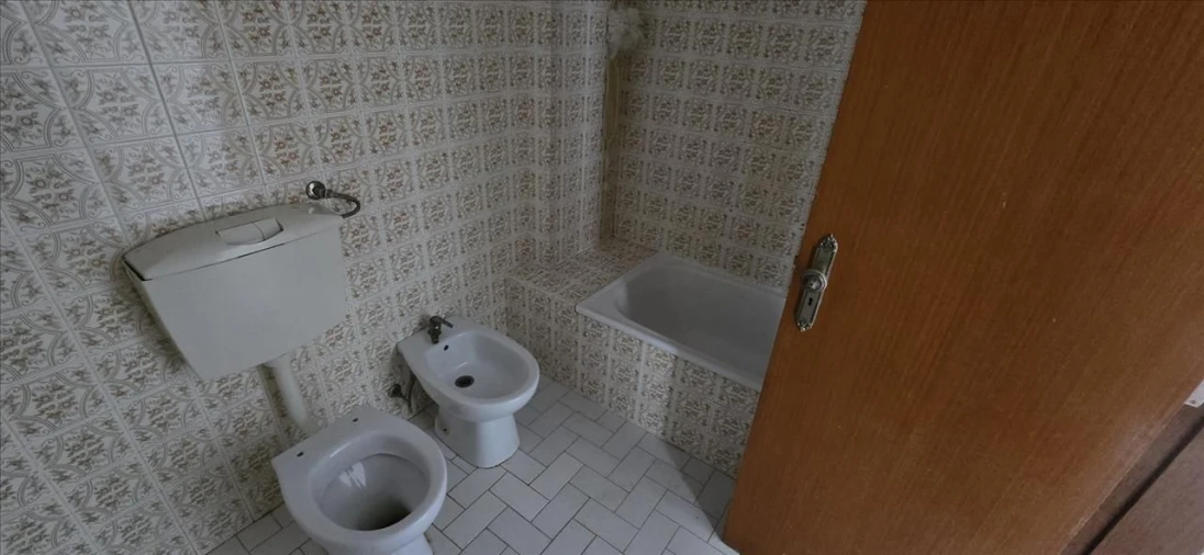 Apartamento T2 para Venda em Olhão Foto 8