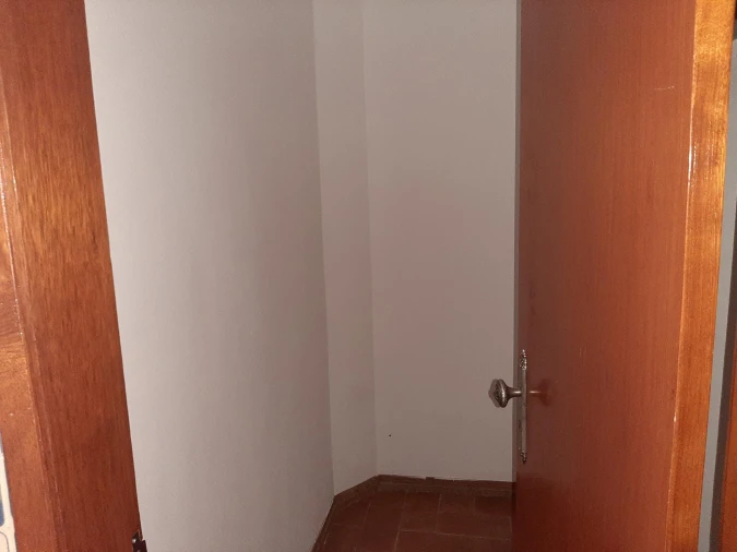 Apartamento T2 para Venda em Olhão Foto 7