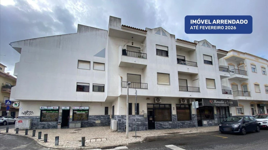 Apartamento T2 para Venda em Pinhal Novo Foto 1