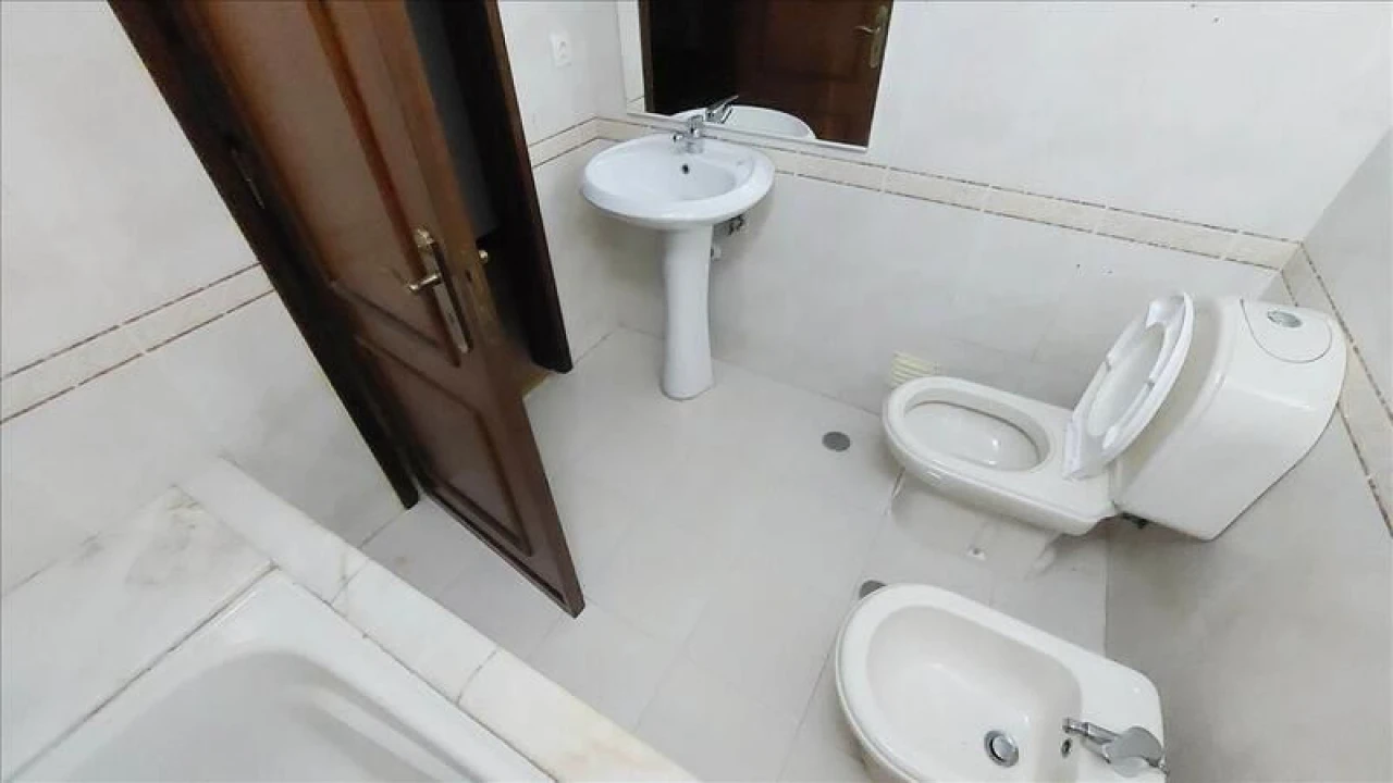 Apartamento T3 para Venda em Agualva e Mira-Sintra Foto 18