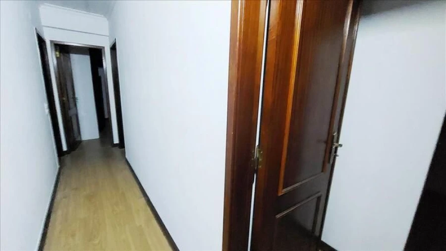 Apartamento T3 para Venda em Agualva e Mira-Sintra Foto 13