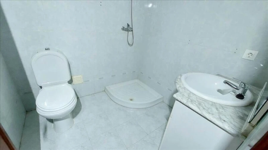Apartamento T3 para Venda em Agualva e Mira-Sintra Foto 17