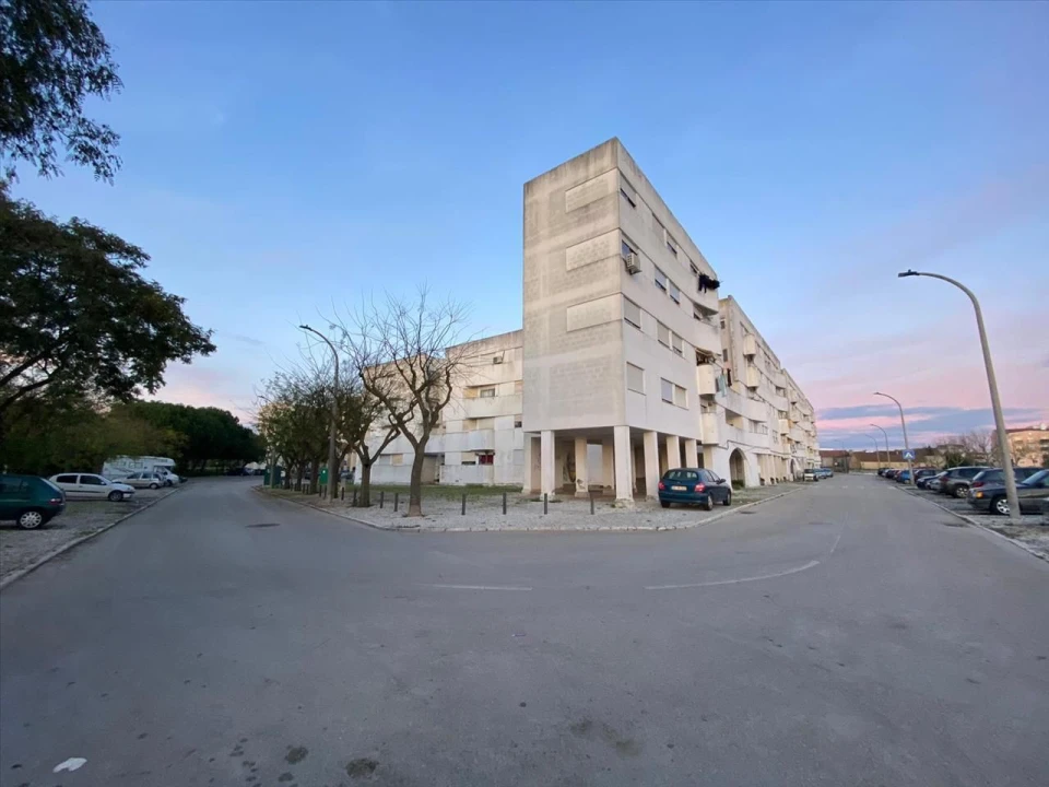 Apartamento T4 para Venda em Pinhal Novo Foto 16