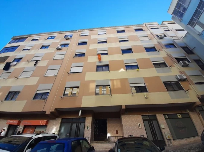 Apartamento T2 para Venda em Amora Foto 1