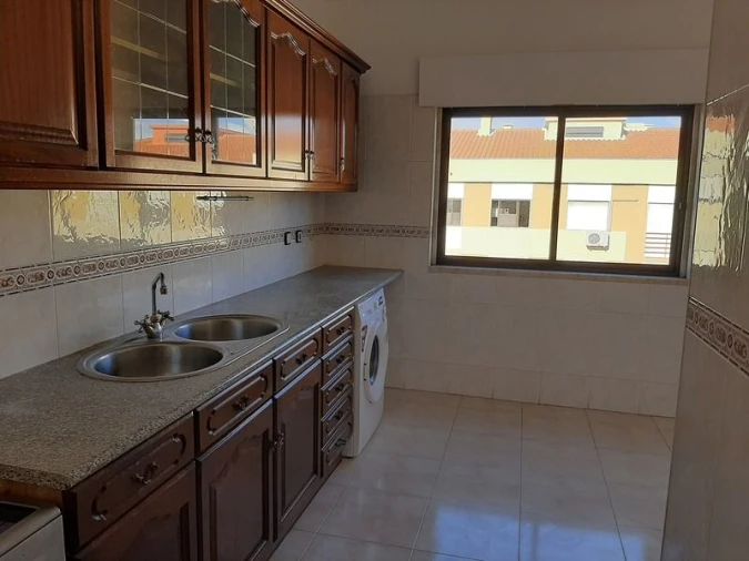 Apartamento T2 para Venda em Amora Foto 13