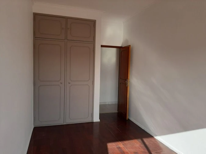 Apartamento T2 para Venda em Amora Foto 8