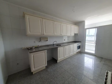 Apartamento T2 para Venda em Cidade da Maia