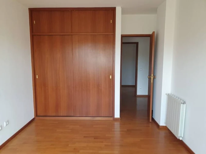 Apartamento T2 para Venda em Cidade da Maia Foto 6
